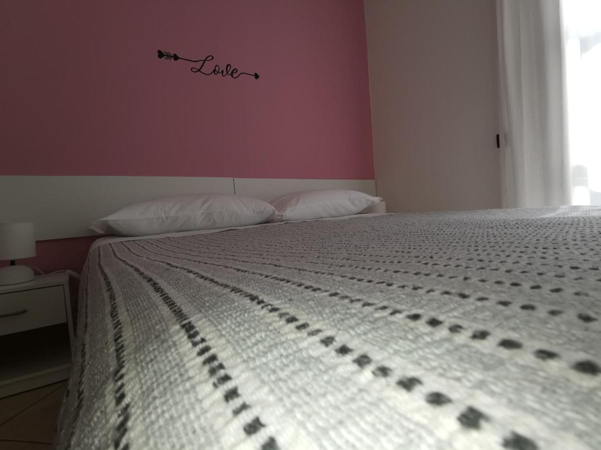 Beb I Portici Bed & Breakfast Cernobbio Dış mekan fotoğraf