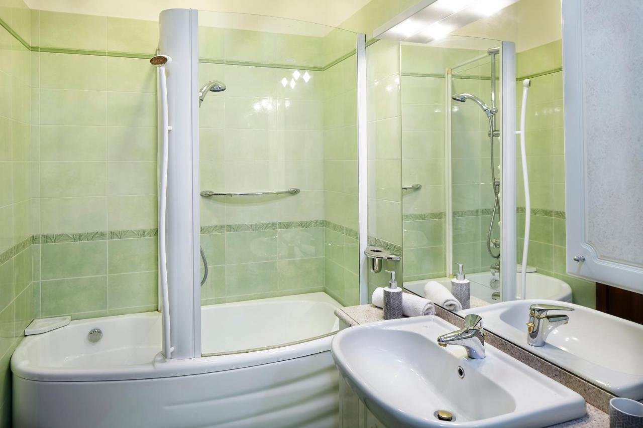 Beb I Portici Bed & Breakfast Cernobbio Dış mekan fotoğraf